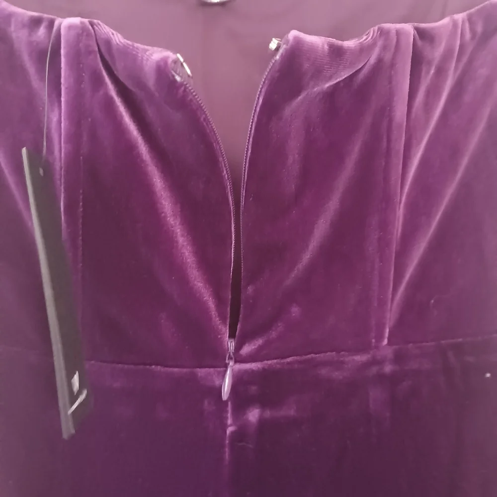 LuLu's Glamorous Celebrations Dark Purple Velvet Strapless Tulip Dress XS NWT - Picture 11 of 12